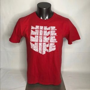 Nike Men’s Red Graphic Shirt